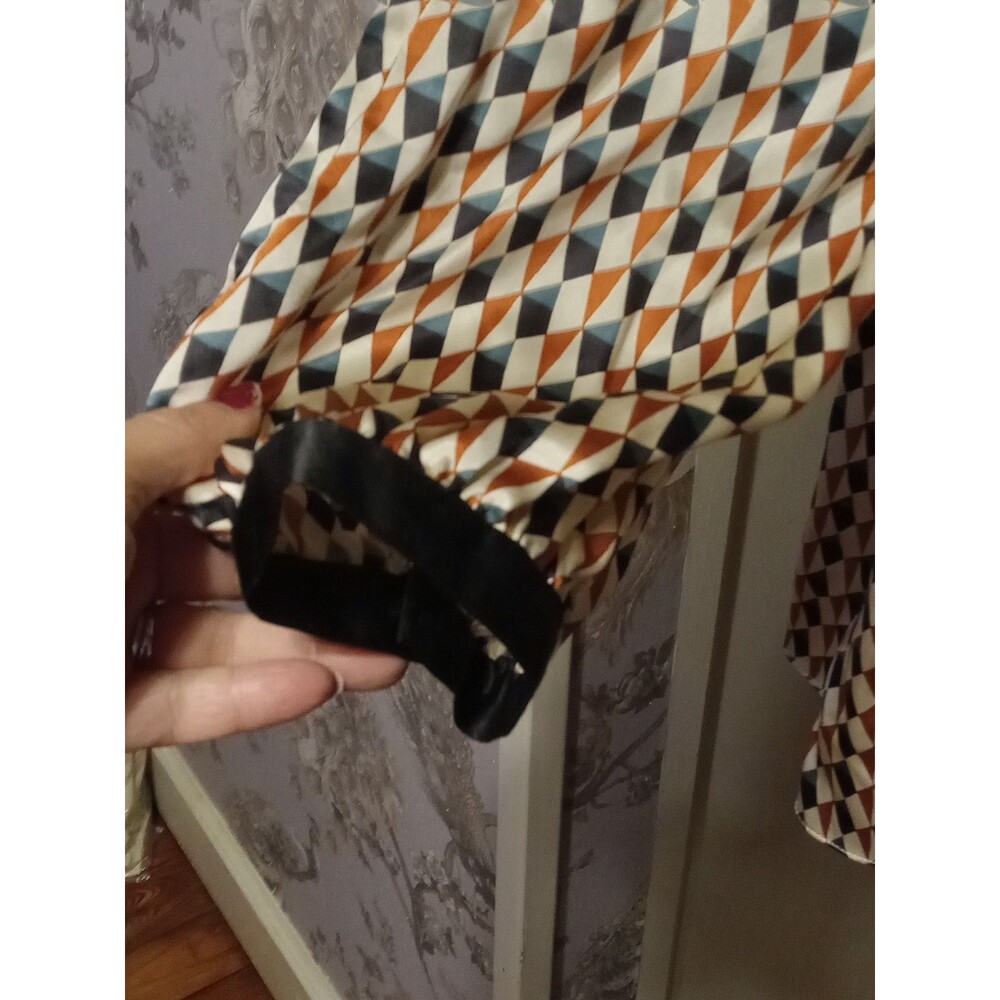 Studio M 100% Silk Blouse Medium - Picture 6 of 11